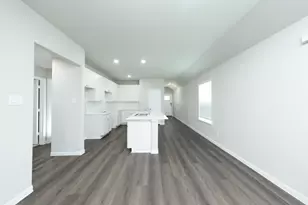 14119 Balcones Fault Ct, Willis, TX 77318 - Photo 4