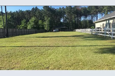 113 County Road 3546, Cleveland, TX 77327 - Photo 2