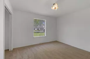 8406 Pebbledowne Dr, Houston, TX 77064 - Photo 10