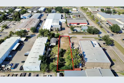 5717 Centralcrest St, Houston, TX 77092 - Photo 4