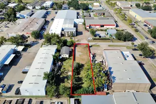 5717 Centralcrest St, Houston, TX 77092 - Photo 4