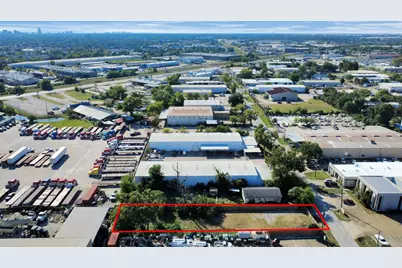 5717 Centralcrest St, Houston, TX 77092 - Photo 8