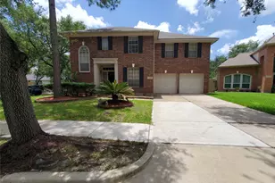 1631 Almond Brook Ln, Houston, TX 77062 - Photo 4