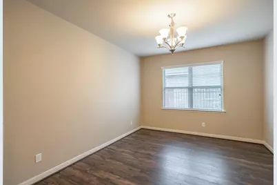99 W Wading Pond Circle, The Woodlands, TX 77375 - Photo 6
