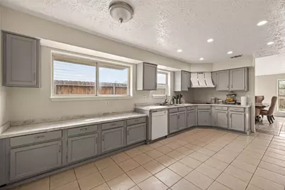 10615 White Fawn Drive, Houston, TX 77041 - Photo 16