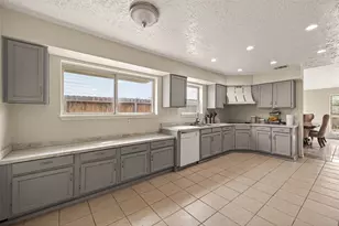 10615 White Fawn Dr, Houston, TX 77041 - Photo 16