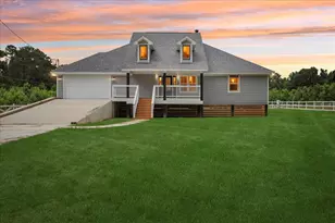 8679 Massey Lake Rd, Silsbee, TX 77656 - Photo 1