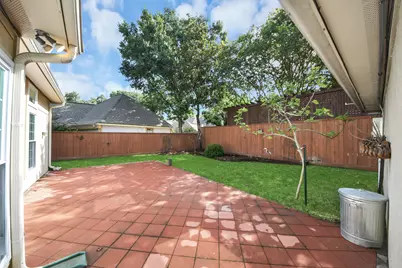 1302 Wickshire Lane, Houston, TX 77043 - Photo 6