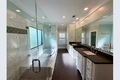 2710 Nicholson Street, Houston, TX 77008 - Photo 16