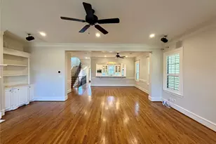 2710 Nicholson St, Houston, TX 77008 - Photo 4