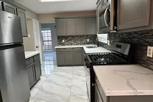 14210 Orchard Farms Ln, Houston, TX 77062 - Photo 6