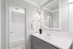 3924 W Alabama St, Houston, TX 77027 - Photo 8