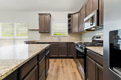 121 New Dawn Trail, Huntsville, TX 77320 - Photo 8