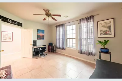 5518 Gable Meadows Drive, Sugar Land, TX 77479 - Photo 4