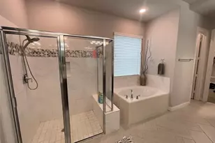 13236 Tracewood Hills Ln, Houston, TX 77044 - Photo 26