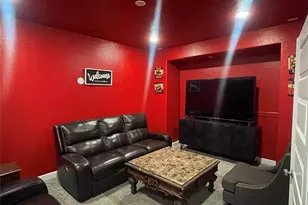 13236 Tracewood Hills Ln, Houston, TX 77044 - Photo 32