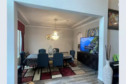 13236 Tracewood Hills Lane, Houston, TX 77044 - Photo 12