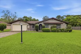 3210 Lancelot, Orange, TX 77630 - Photo 1