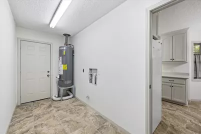 3210 Lancelot, Orange, TX 77630 - Photo 20