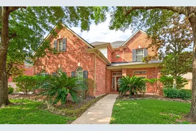 8110 Clearwater Crossing, Humble, TX 77396 - Photo 2