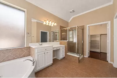 8110 Clearwater Crossing, Humble, TX 77396 - Photo 22