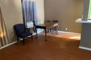 603 Hospital St, Tomball, TX 77375 - Photo 10