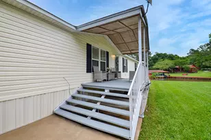 14186 Shadow Bay Dr, Willis, TX 77318 - Photo 4