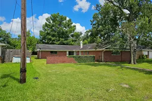 5119 Bayou Dr, Dickinson, TX 77539 - Photo 44