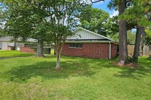 5119 Bayou Dr, Dickinson, TX 77539 - Photo 42