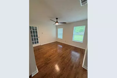 2318 Aprilmont Drive, Sugar Land, TX 77498 - Photo 6