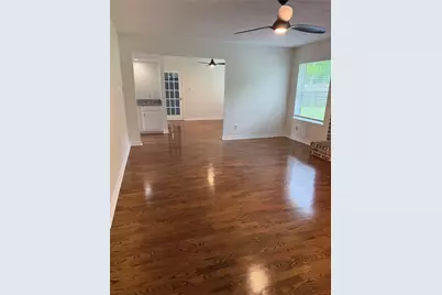2318 Aprilmont Drive, Sugar Land, TX 77498 - Photo 4