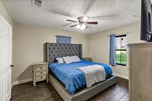 3201 Avenue F, Dickinson, TX 77539 - Photo 14