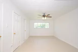 10930 W Bellfort Ave, Houston, TX 77099 - Photo 18