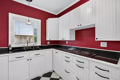 1005 E 27th Street, Houston, TX 77009 - Photo 8