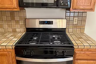 11810 Stone Bridge Dr, Houston, TX 77064 - Photo 12