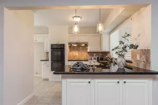 46 N Deerfoot Cir, The Woodlands, TX 77380 - Photo 8