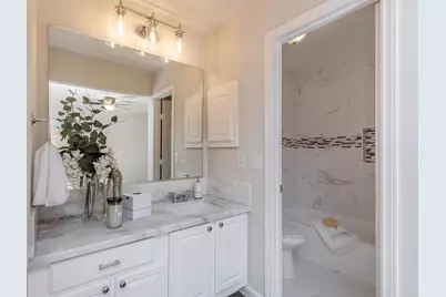 46 N Deerfoot Circle, The Woodlands, TX 77380 - Photo 16