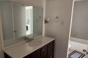 2822 S Bartell Dr, Houston, TX 77054 - Photo 12