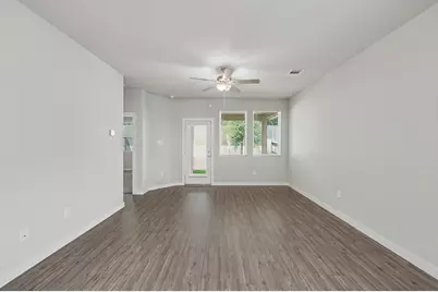 2010 W Darlington Oak Court, Conroe, TX 77304 - Photo 10