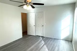 23623 Twisting Falls Dr, Spring, TX 77373 - Photo 32