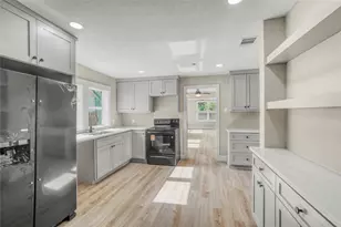4314 Gregory St, Houston, TX 77026 - Photo 2