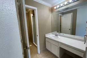 1908 Augusta Dr, Houston, TX 77057 - Photo 16