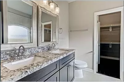 4204 Stassen Street #B, Houston, TX 77051 - Photo 8