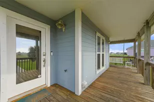 4003 Indian Beach Dr, Galveston, TX 77554 - Photo 4