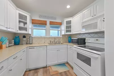 4003 Indian Beach Drive, Galveston, TX 77554 - Photo 12