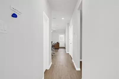 5325 Basquiat Drive, Houston, TX 77048 - Photo 4