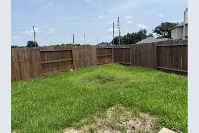 3911 Highland Vale Court, Fresno, TX 77545 - Photo 2