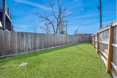 618 Maple Way #A/B, Houston, TX 77015 - Photo 24