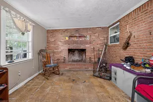 309 N Beech St, Woodville, TX 75979 - Photo 24