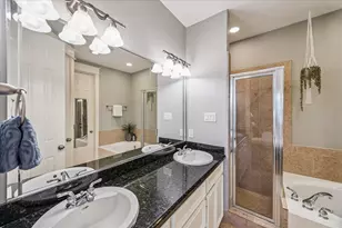 823 W 26th St, Houston, TX 77008 - Photo 14